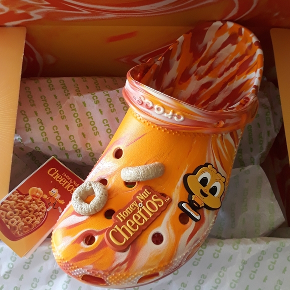 (New) Honey Nut Cheerios Crocs (M10/W12) - Picture 4 of 10